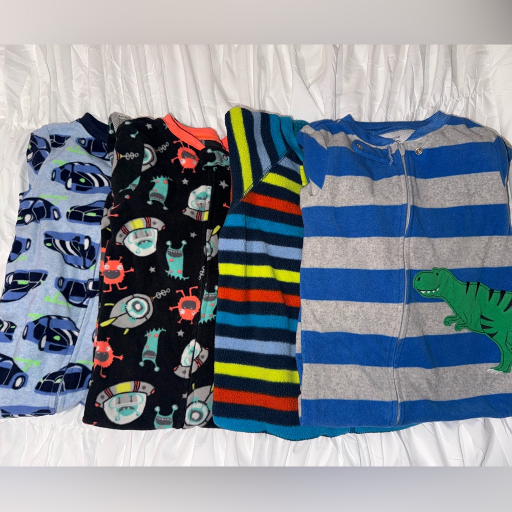 Kids' Patterned Pajama Set of 4 (various brands)